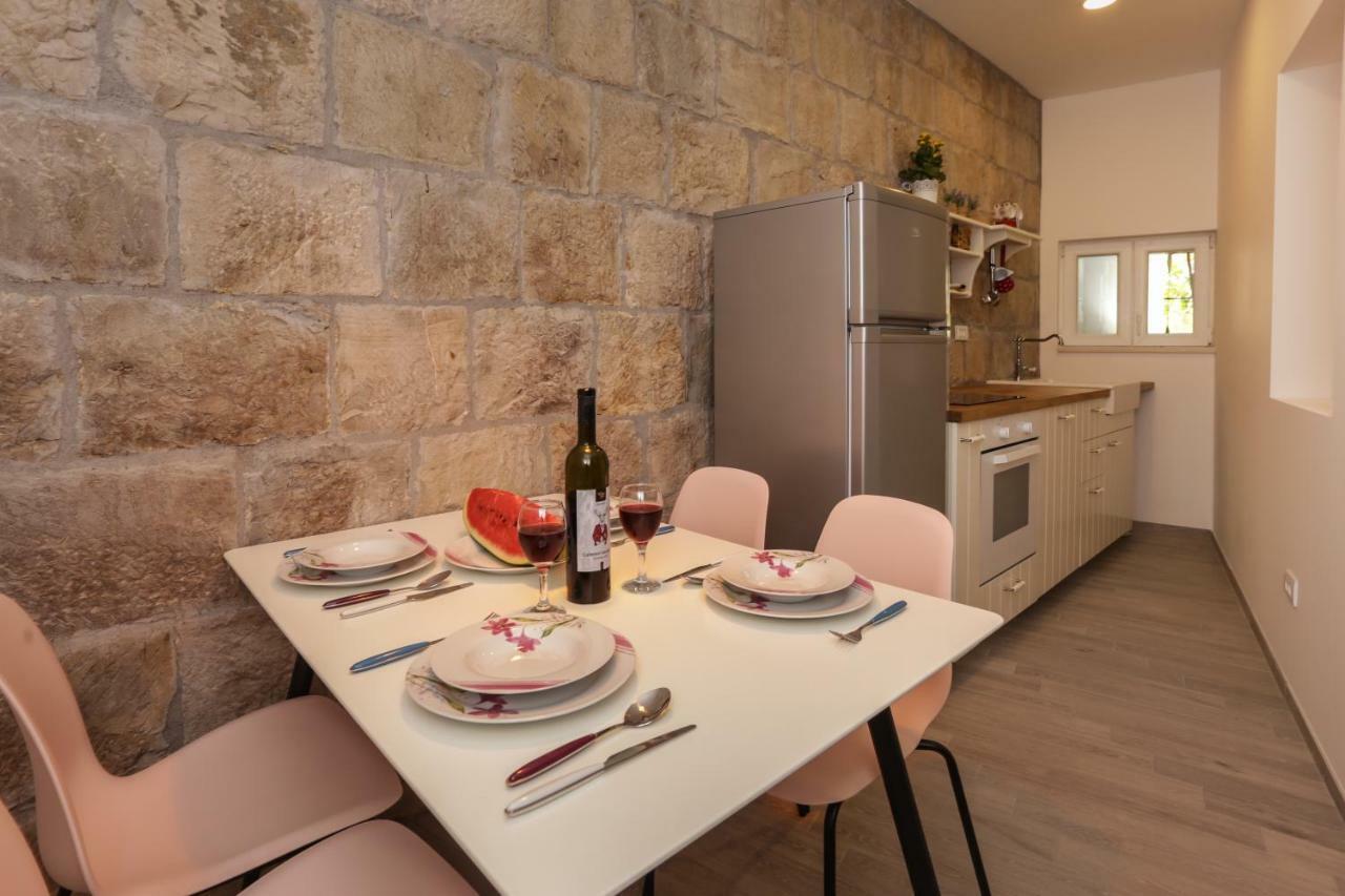 Beach Apartment Korina Sumpetar Luaran gambar